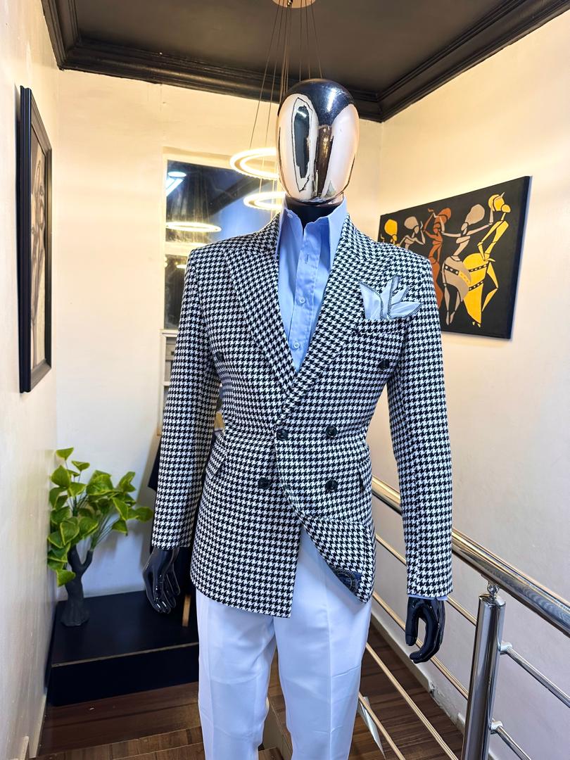 Houndstooth Checkered Blazer with Pointed Hem